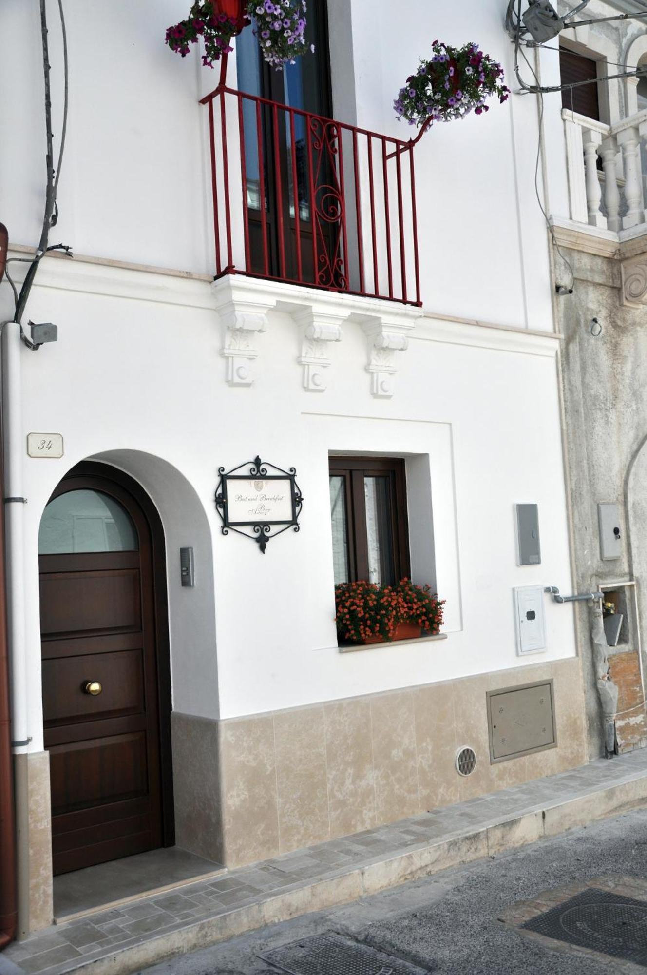 Crispiano Al Borgo Antico Ristorante E B&B מראה חיצוני תמונה